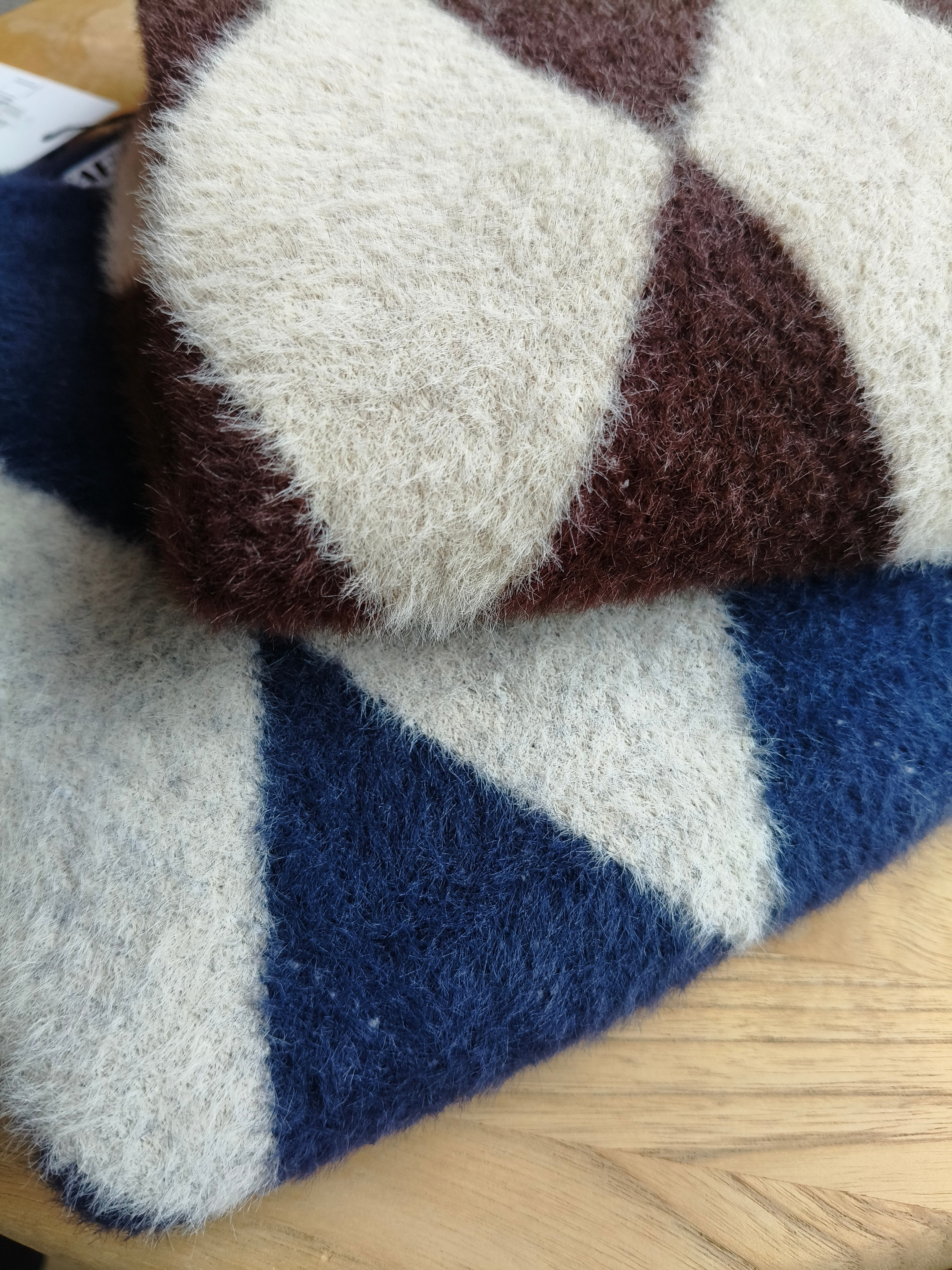 Ultra Zachte Knit Trui – Ruitdesign