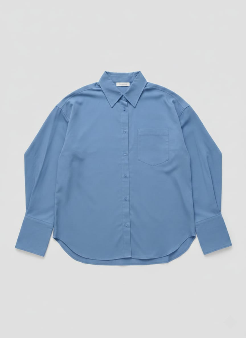 Blauwe blouse met klassieke kraag