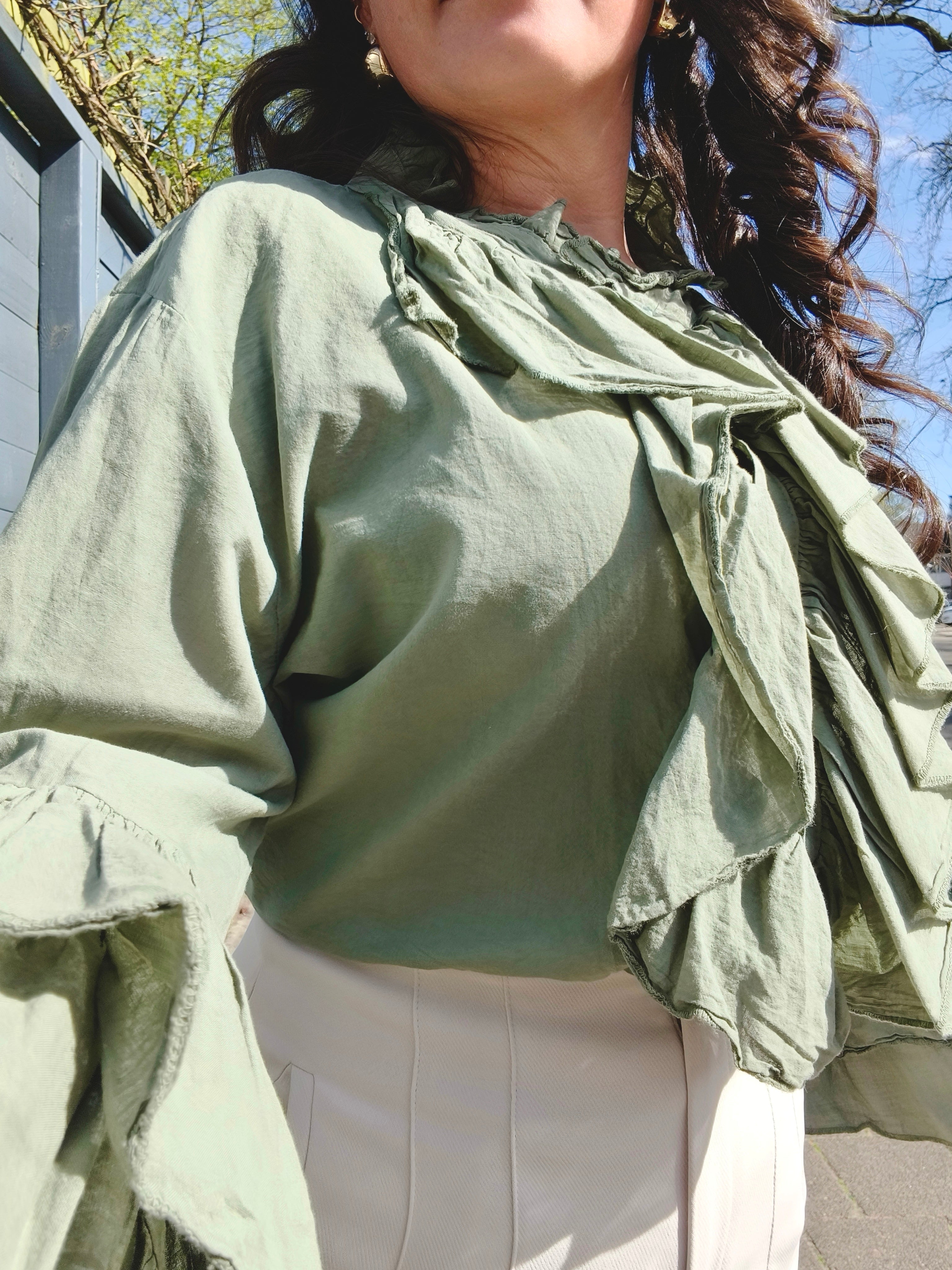Ruffle Blouse Dames – Elegante Top met Volants en Wijde Mouwen